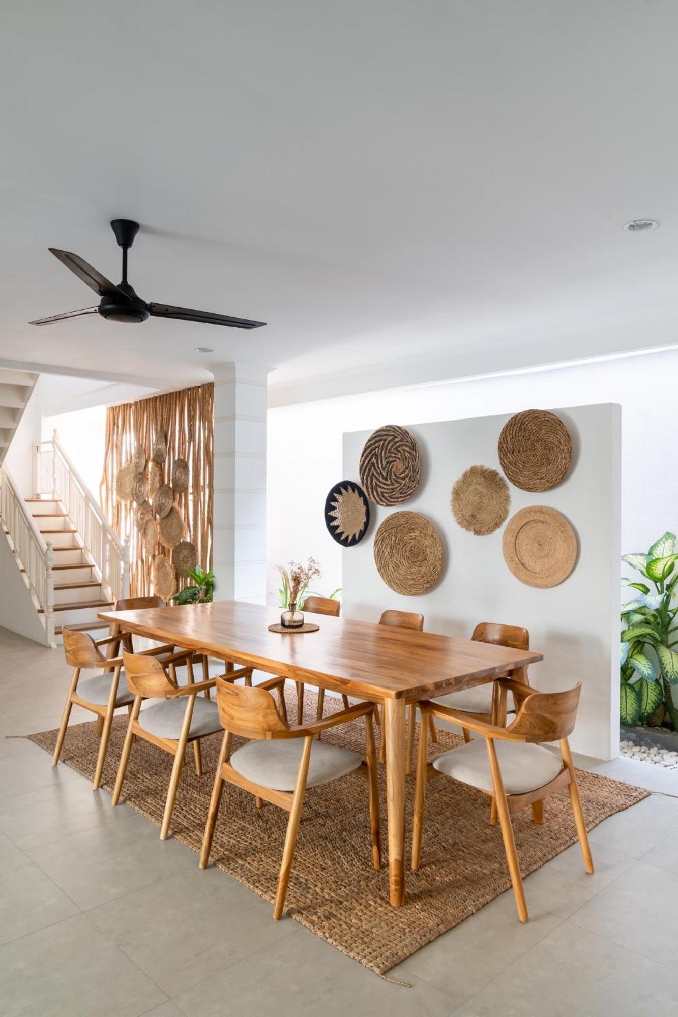 Casa De Lupe 5 Bedroom Villa In Kerobokan Семиняк Екстериор снимка